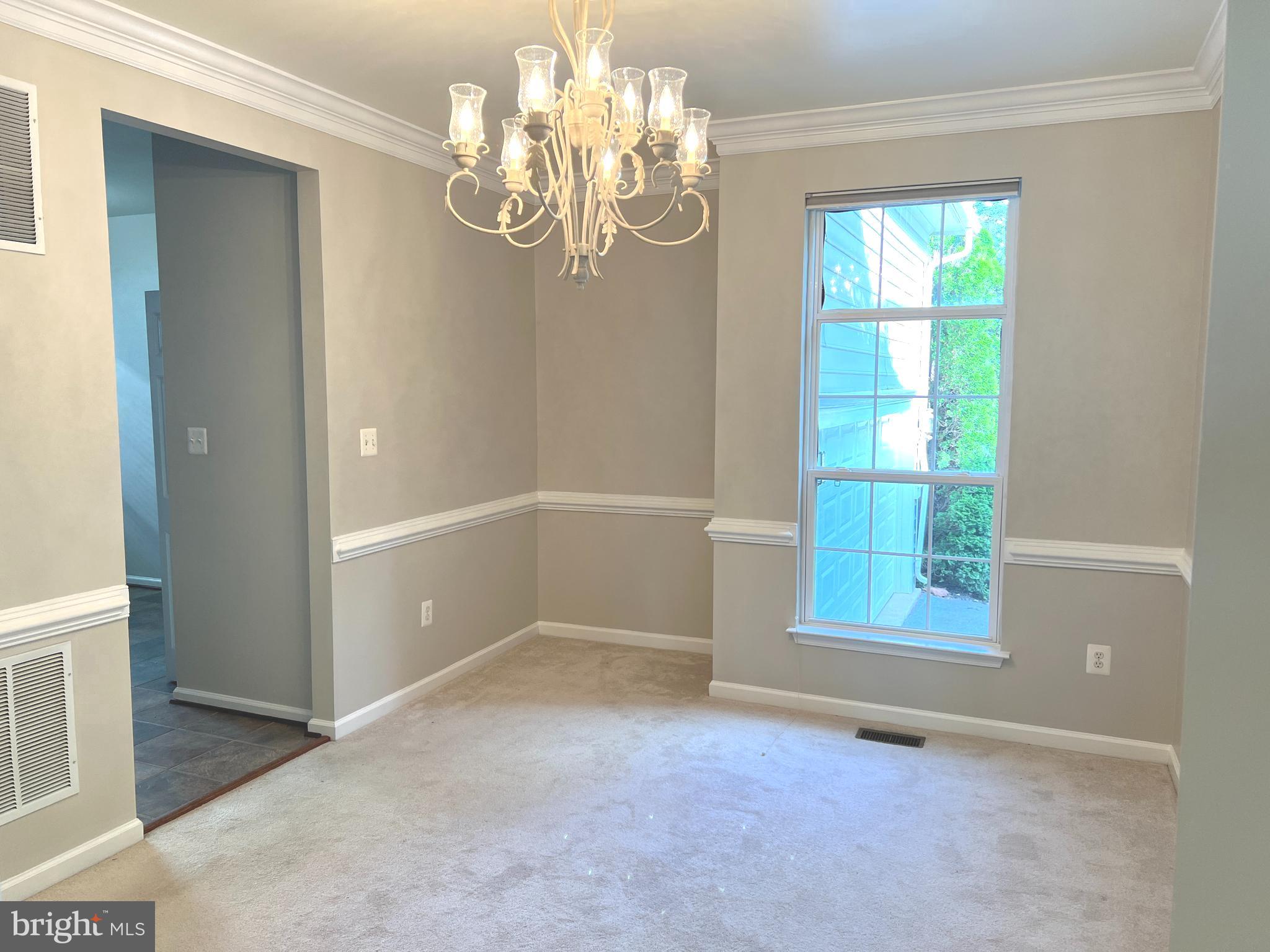 8378 Tillett Loop Manassas, VA 20110 - Photo 12 of 30