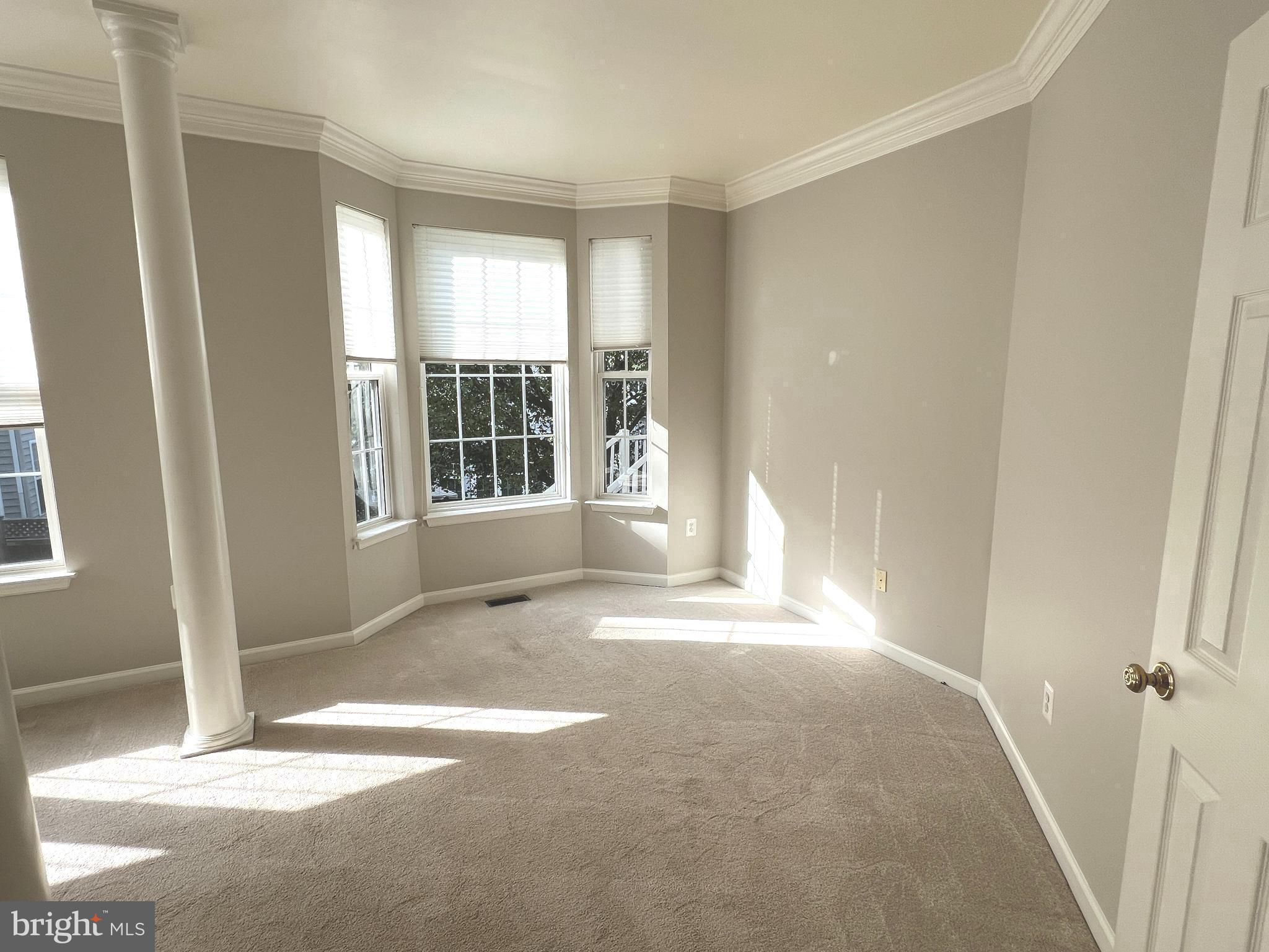 8378 Tillett Loop Manassas, VA 20110 - Photo 14 of 30 Living room/den/office on main level