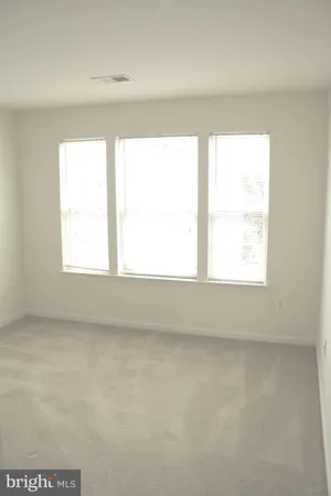 $3,350 | 8378 Tillett Loop, Manassas, VA 20110