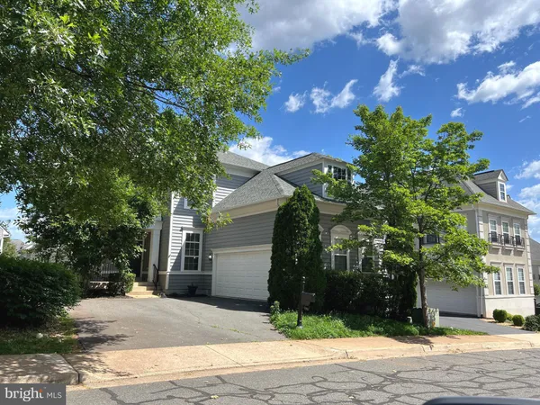 $3,350 | 8378 Tillett Loop, Manassas, VA 20110