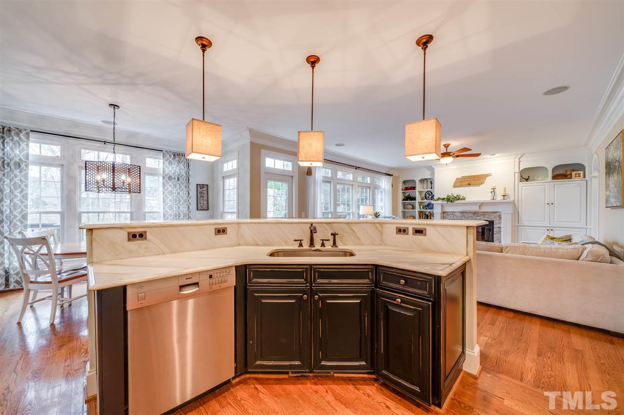 8900 Sanctus Lane Raleigh, NC 27613 - Photo 6 of 29