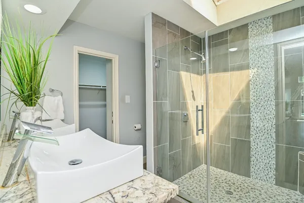 $2,600 | 12800 Briar Forest Drive, Unit 138, Houston, TX 77077