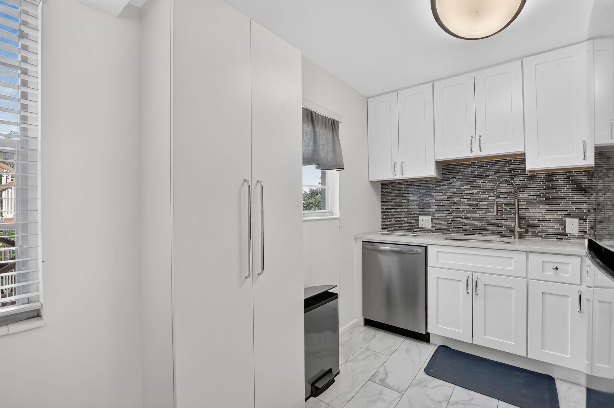 150 Mansfield D Boca Raton, FL 33434 - Photo 5 of 44 Kitchen