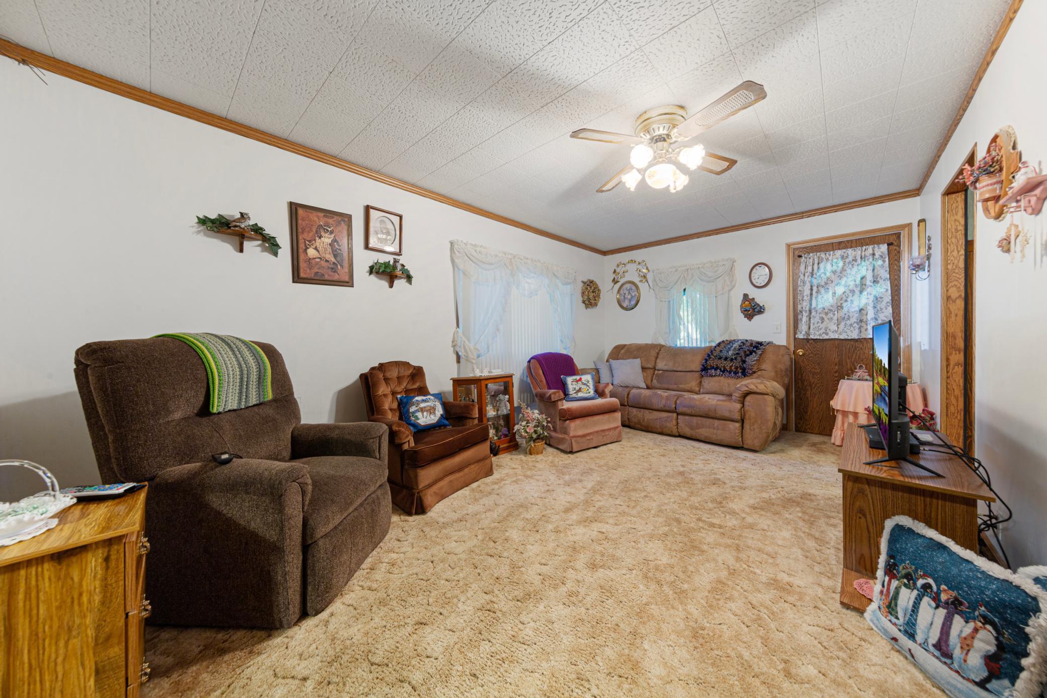 533 9th Street Northwest Faribault, MN 55021 - Photo 12 of 25