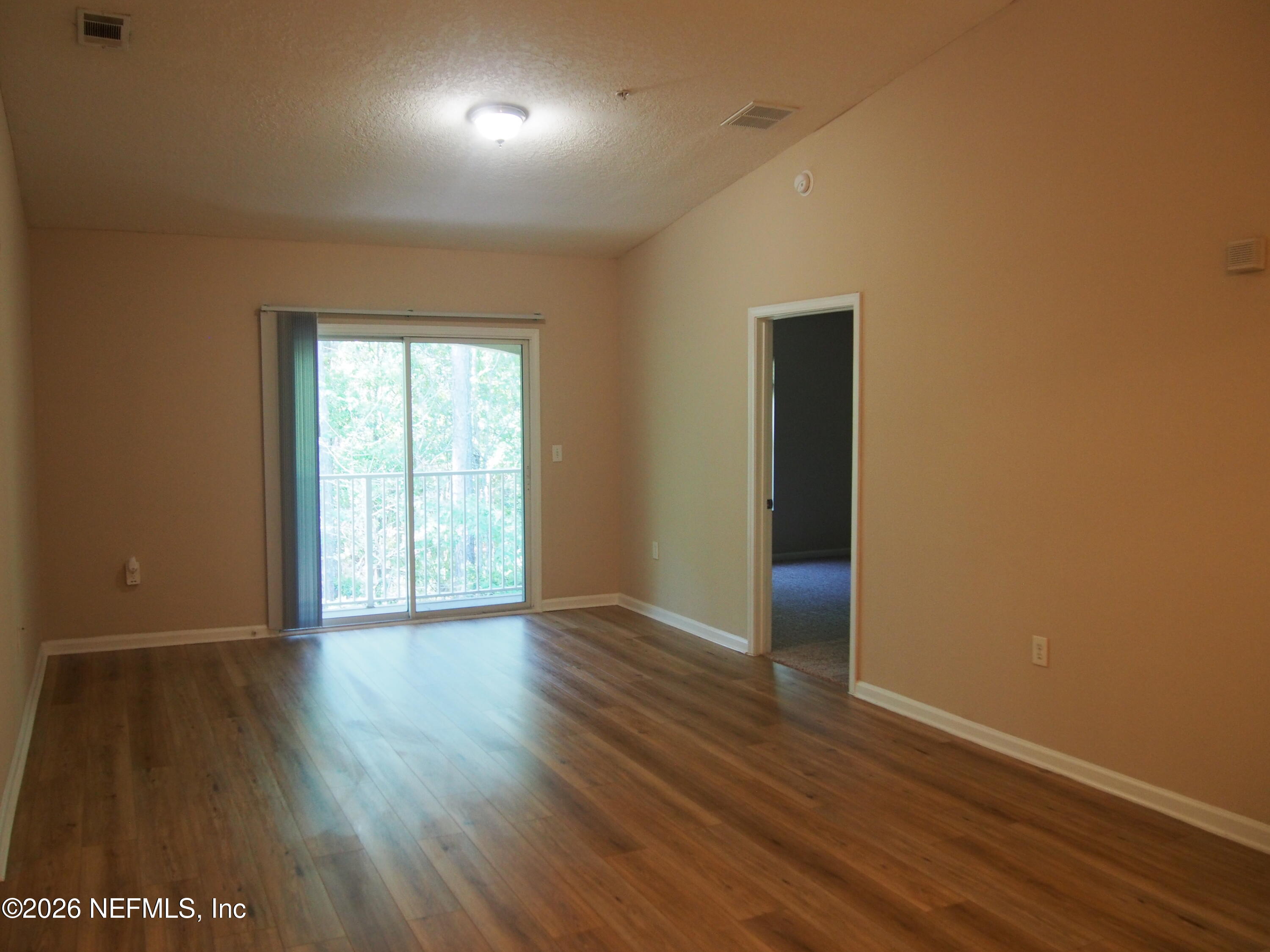 7920 Merrill Road, Unit 1716 Jacksonville, FL 32277 - Photo 2 of 38 P1010138