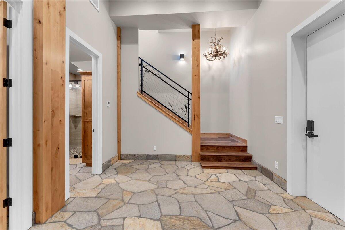 8499 Simmons Road Redding, CA 96001 - Photo 17 of 33 23-8499 Simmons Rd - 070926I-16