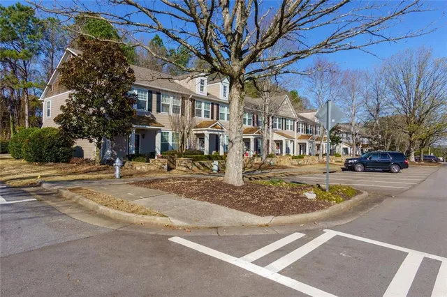 $309,900 | 201 River Green Avenue, Canton, GA 30114