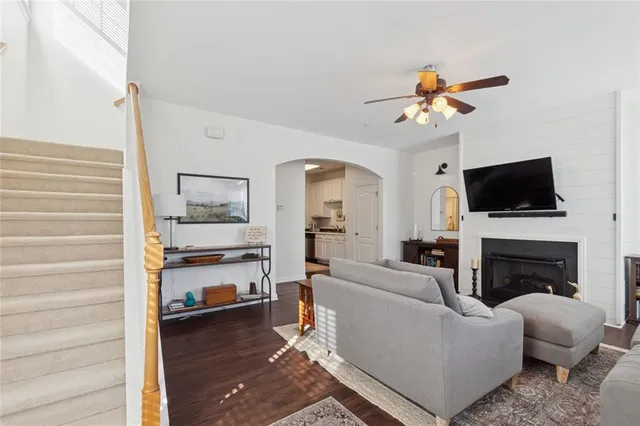 $309,900 | 201 River Green Avenue, Canton, GA 30114