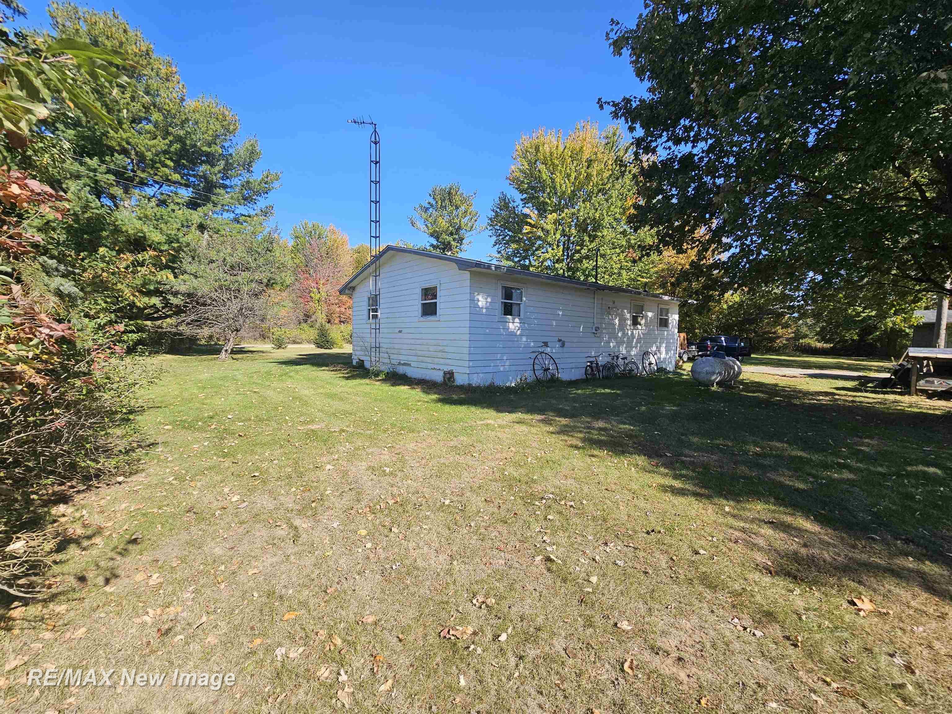 6495 Murphy Lake Road Millington, MI 48746 - Photo 25 of 38 50158327-5cc418c2-0dc7-4a1f-83f5-1b619e310230.JPG