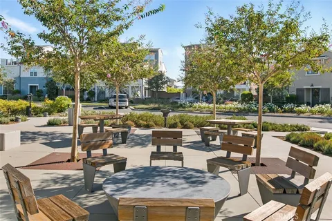 $855,000 | 128 Natal Road, Rancho Mission Viejo, CA 92694