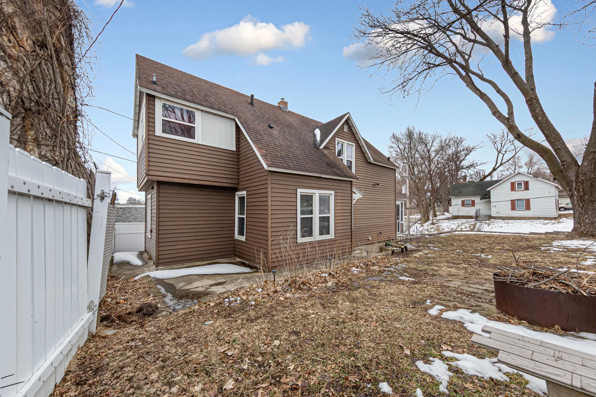 118 1st Street Southwest Faribault, MN 55021 - Photo 27 of 34