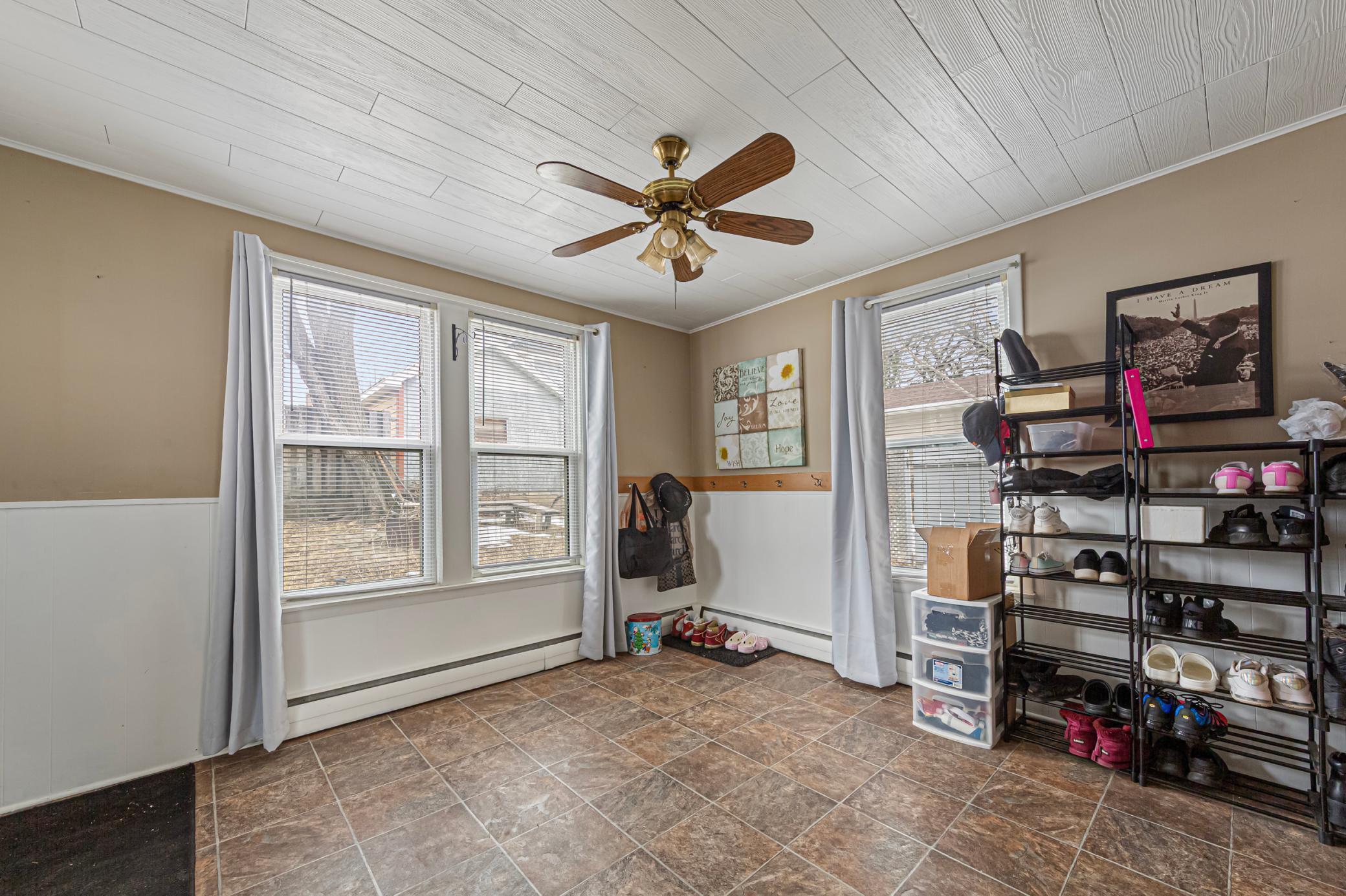 118 1st Street Southwest Faribault, MN 55021 - Photo 8 of 34