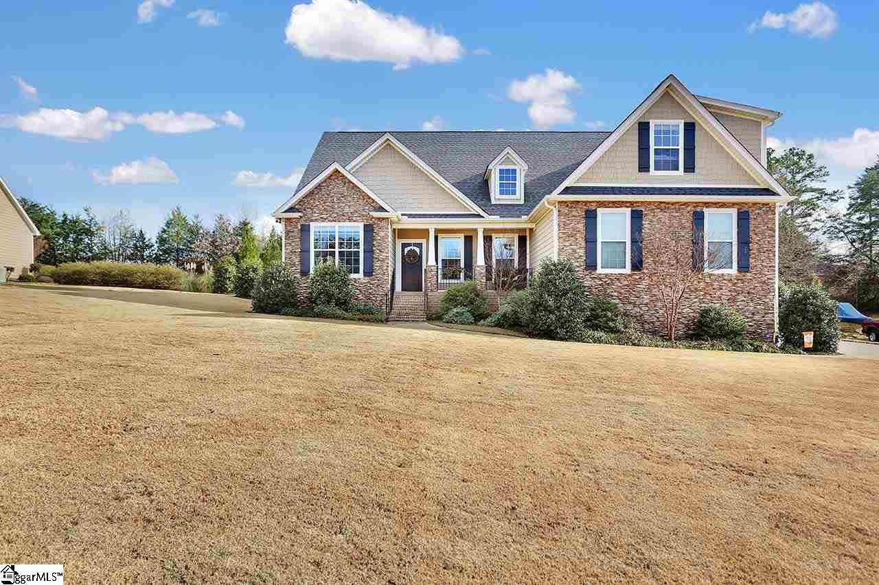 7 Firelight Lane Easley, SC 29642 - Photo 1 of 35 Gallery Image 1
