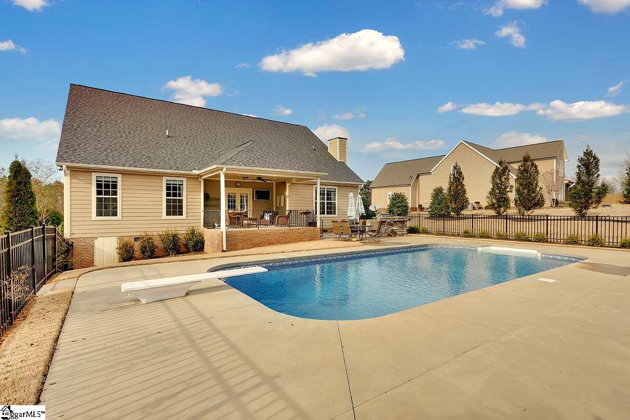 7 Firelight Lane Easley, SC 29642 - Photo 34 of 35 Gallery Image 34