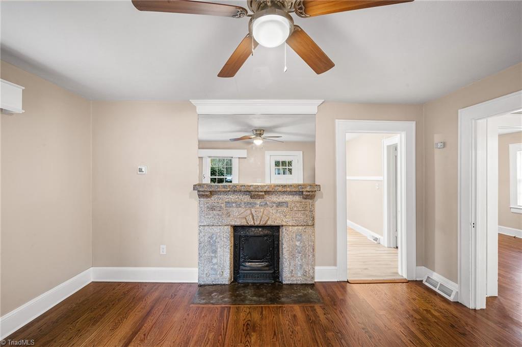 211 Spencer Street High Point, NC 27265 - Photo 2 of 22