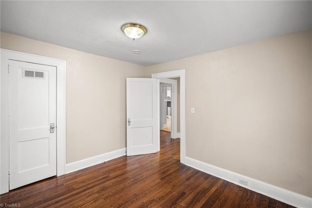211 Spencer Street High Point, NC 27265 - Photo 10 of 22