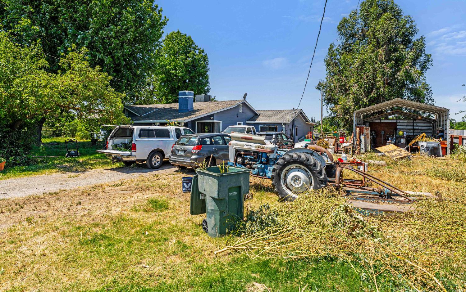 2201 Vivian Road Modesto, CA 95358 - Photo 2 of 43