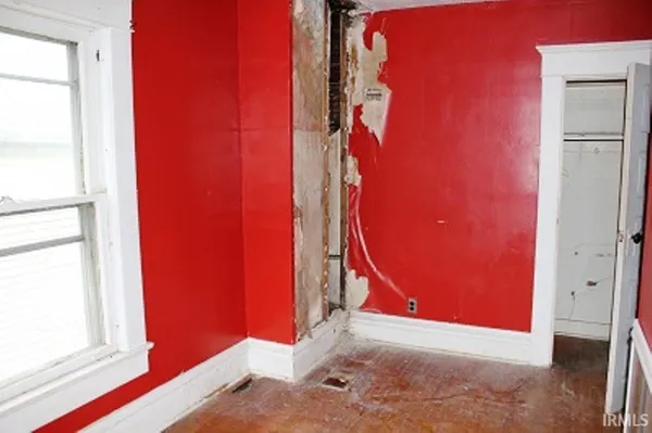 $59,900 | 916 West 6th Street, Marion, IN 46953