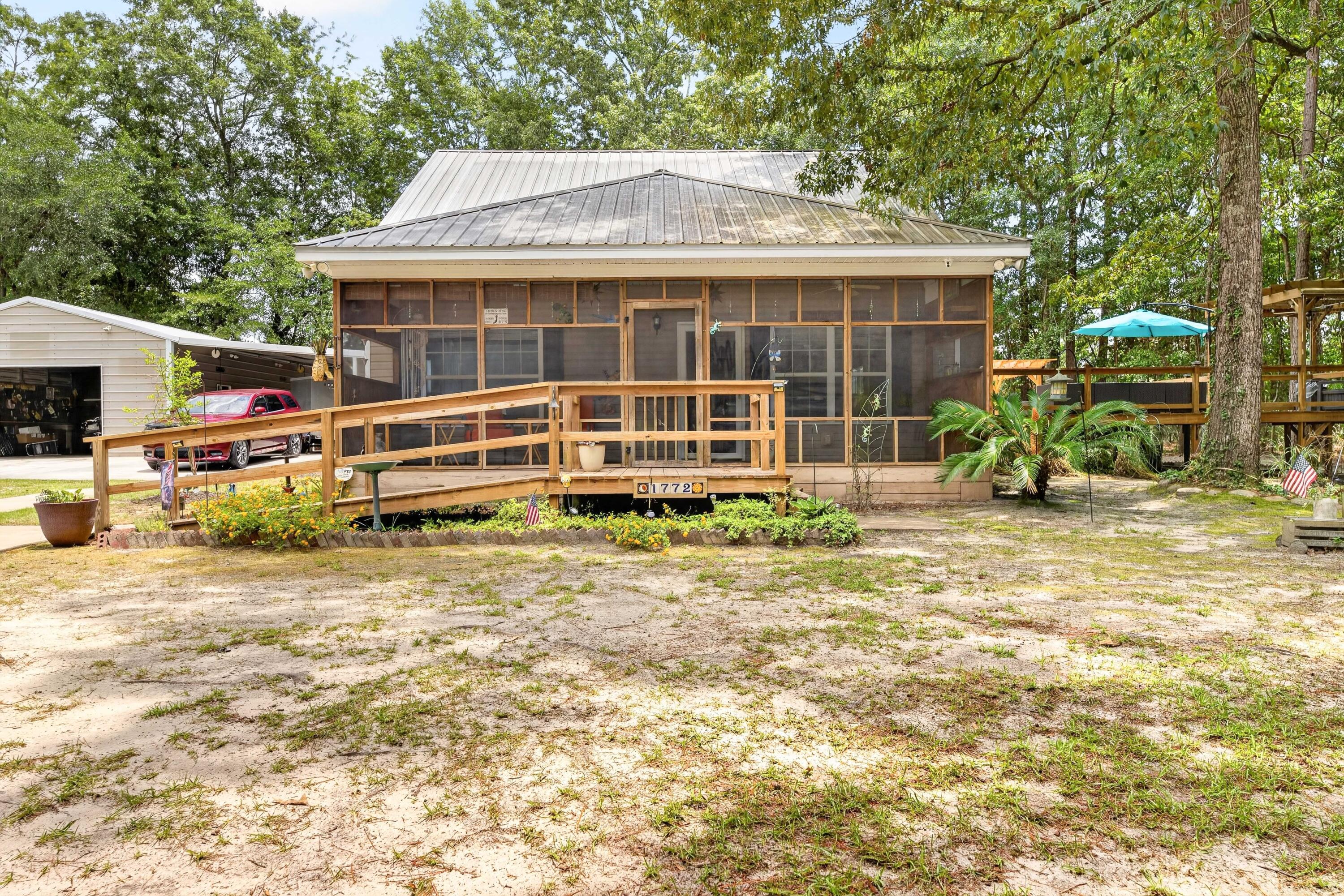 1772 Kenwood Road Manning, SC 29102 - Photo 7 of 38