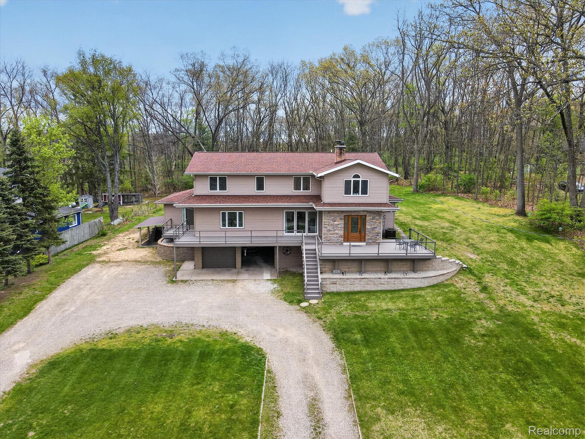 175 Templar Avenue Pinckney, MI 48169 - Photo 60 of 80 54-Exterior Front House.jpg