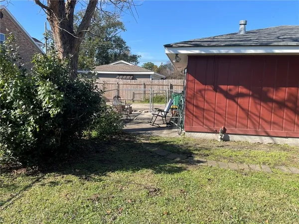 $1,450 | 1816 Poplar Street, Unit C, Metairie, LA 70005