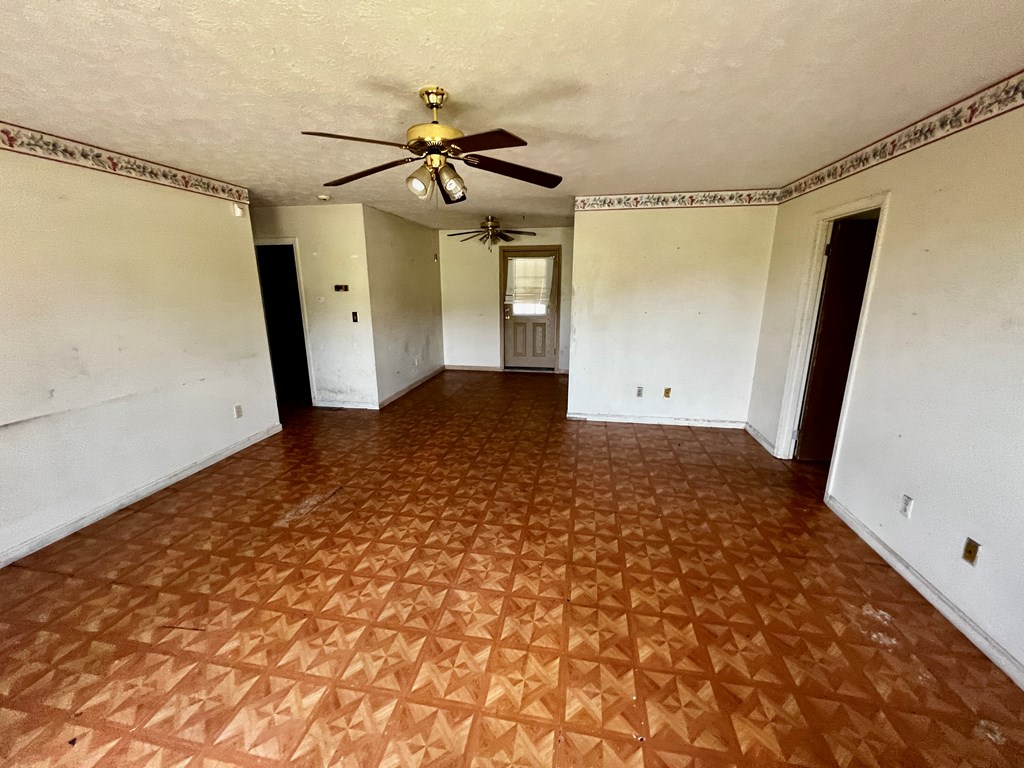 1000 Fountain Road Phenix City, AL 36869 - Photo 4 of 13