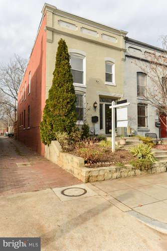 334 13th Street Northeast Washington, DC 20002 - Photo 2 of 30 Exterior (Front)