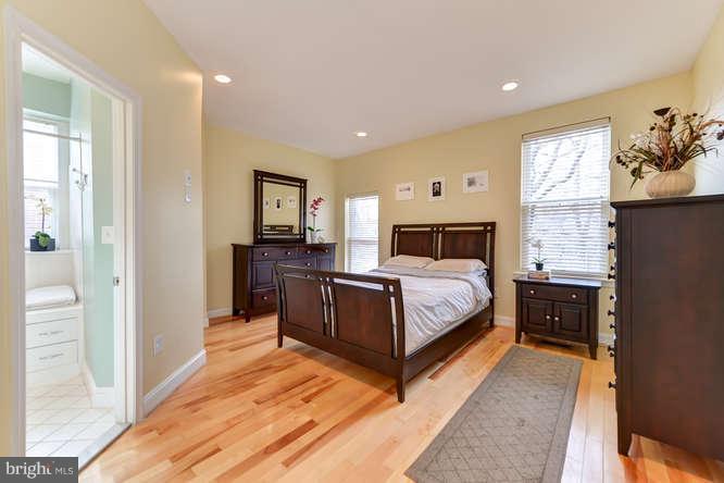 334 13th Street Northeast Washington, DC 20002 - Photo 22 of 30 Bedroom (Master)