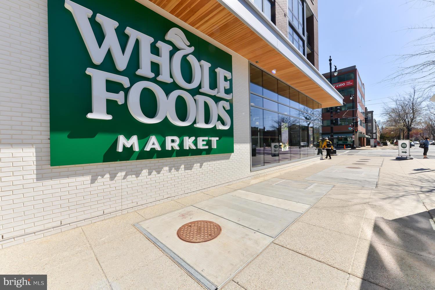 334 13th Street Northeast Washington, DC 20002 - Photo 27 of 30 Brand new H St Whole Foods