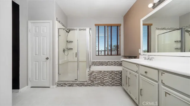 $499,999 | 13849 Jackson Street, Oak Hills, CA 92344