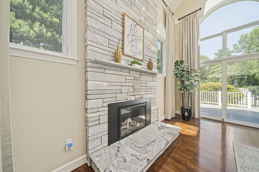 40 Hillside Drive Wrentham, MA 02093 - Photo 13 of 41