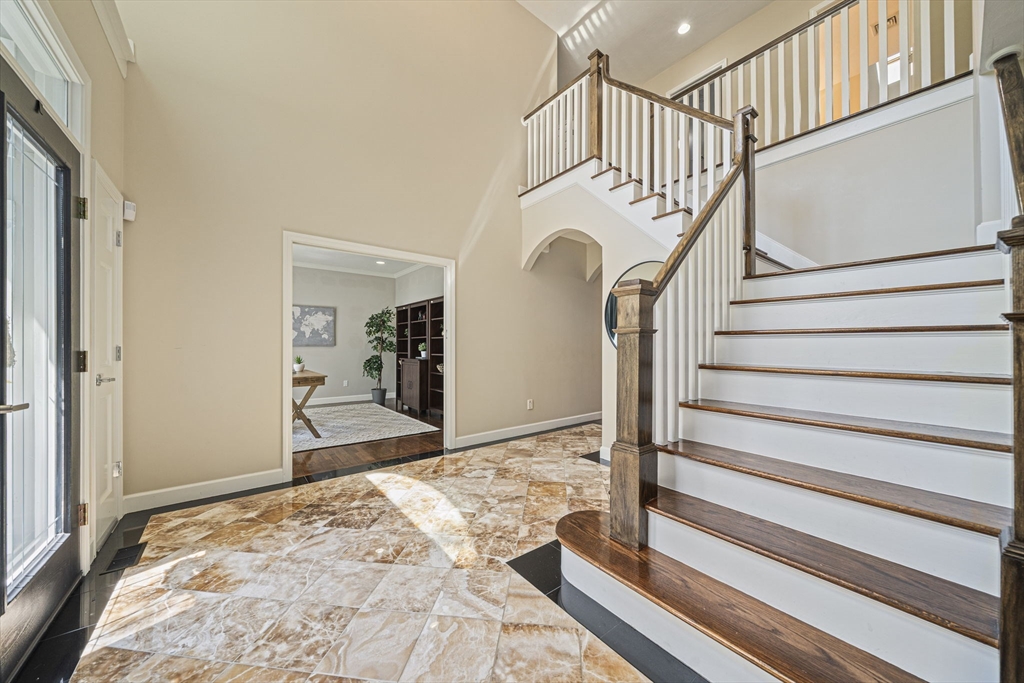 40 Hillside Drive Wrentham, MA 02093 - Photo 18 of 41