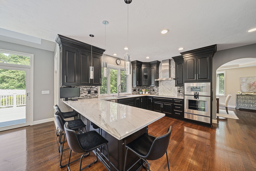 40 Hillside Drive Wrentham, MA 02093 - Photo 2 of 41