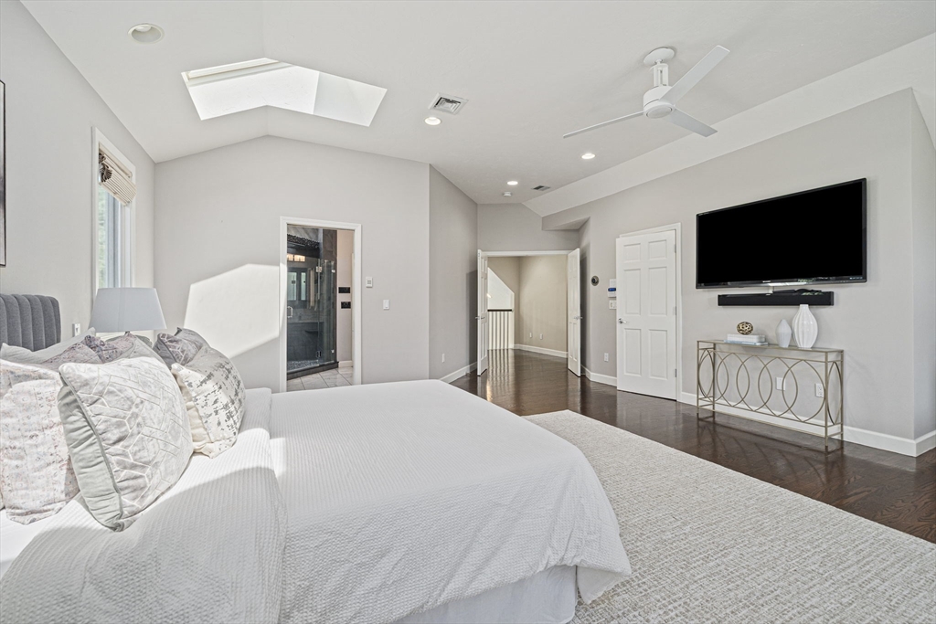 40 Hillside Drive Wrentham, MA 02093 - Photo 23 of 41