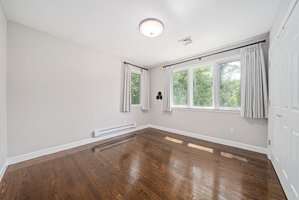 40 Hillside Drive Wrentham, MA 02093 - Photo 30 of 41