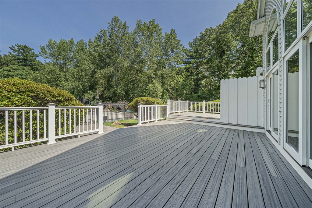 40 Hillside Drive Wrentham, MA 02093 - Photo 34 of 41