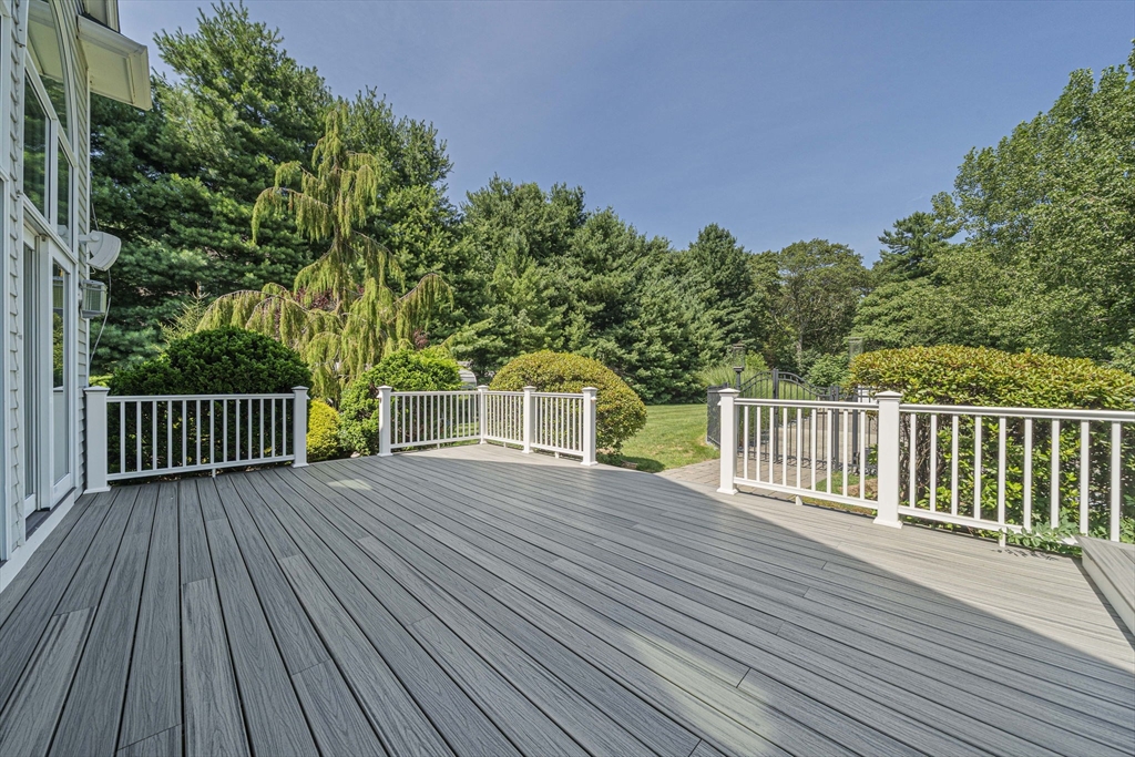 40 Hillside Drive Wrentham, MA 02093 - Photo 36 of 41