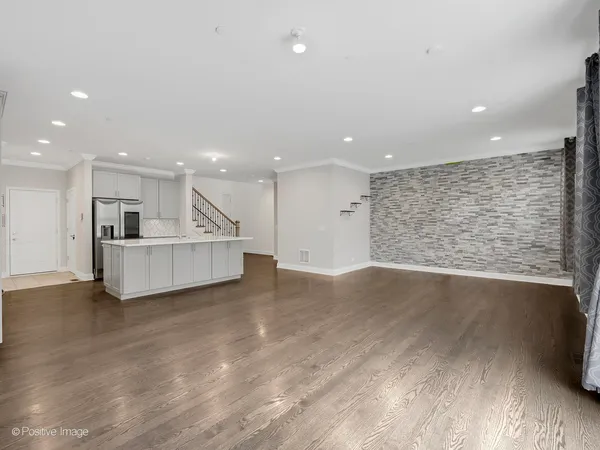 $789,900 | 3728 Provenance Way, Northbrook, IL 60062