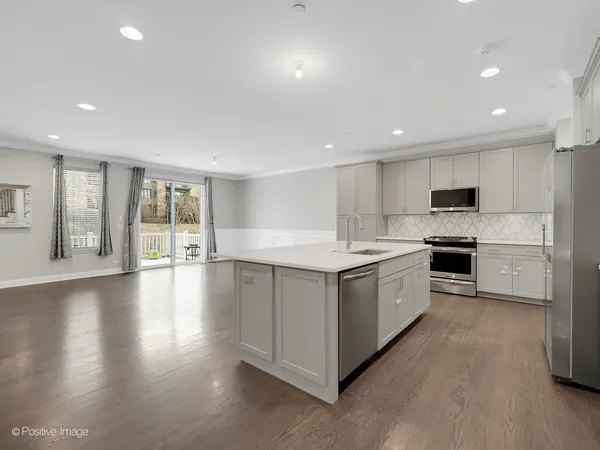 $789,900 | 3728 Provenance Way, Northbrook, IL 60062