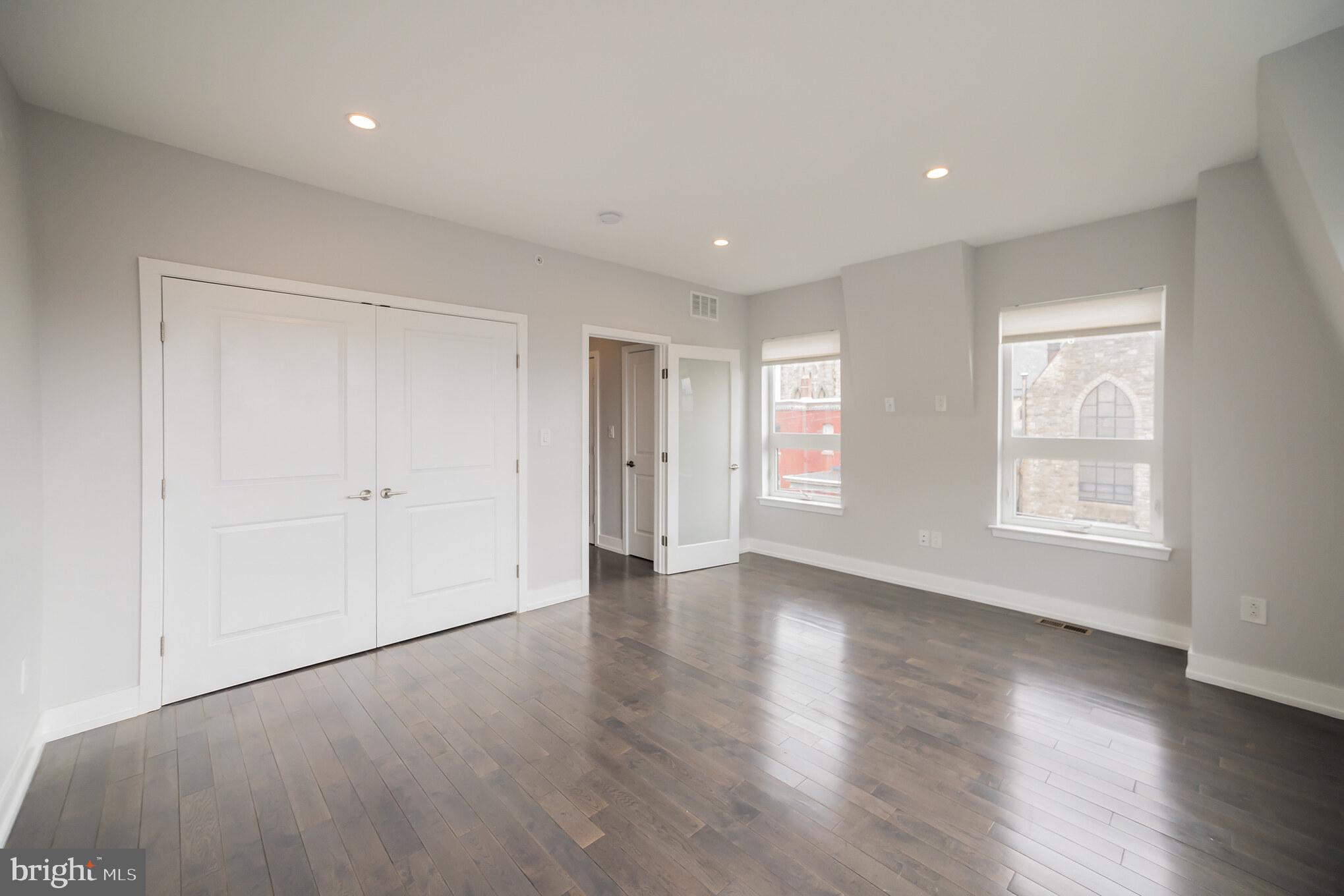 307-9 Reed Street, Unit A Philadelphia, PA 19147 - Photo 23 of 30 Bedroom 3, rear