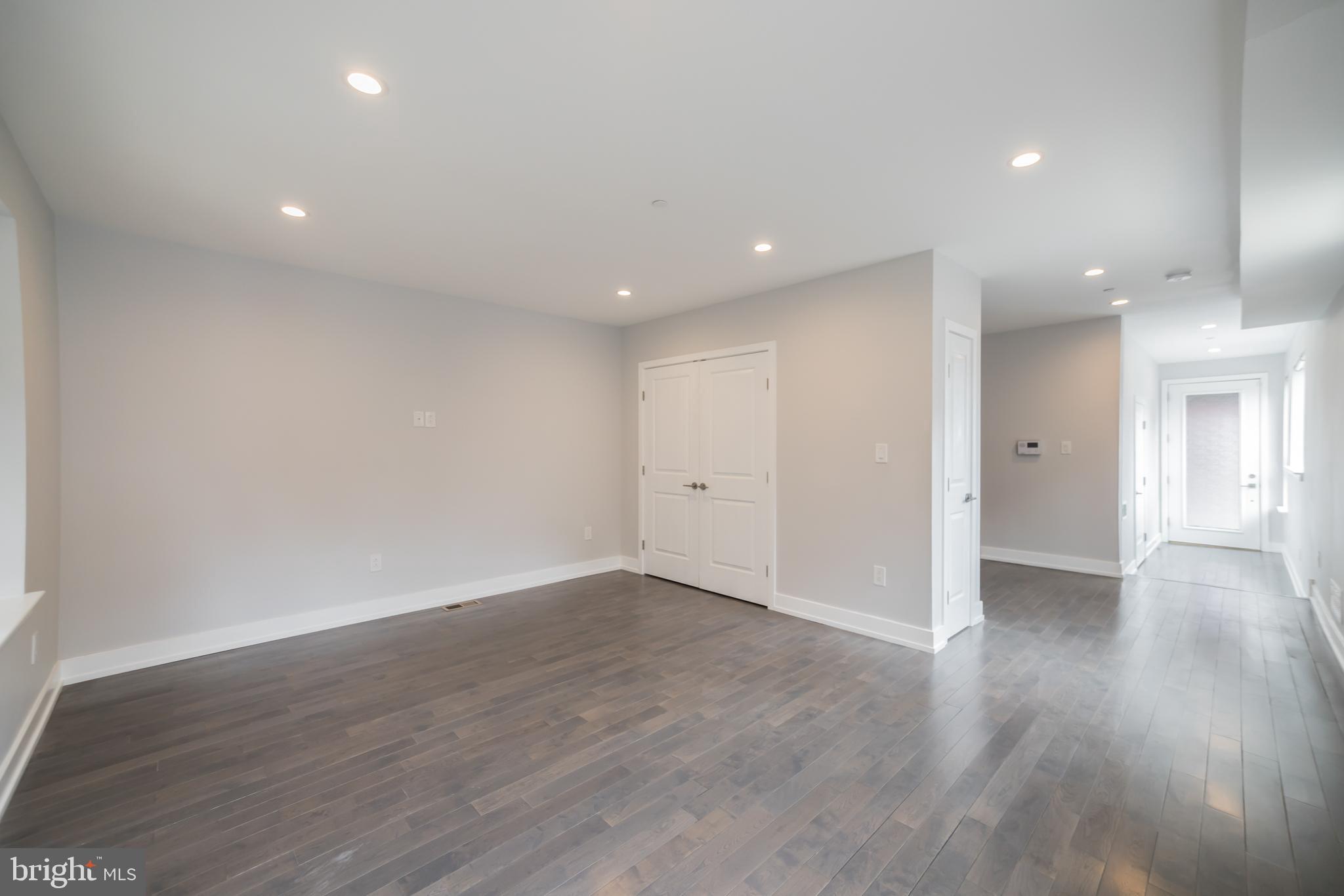 307-9 Reed Street, Unit A Philadelphia, PA 19147 - Photo 5 of 30 Flex space. Living, office, entertaining, etc...