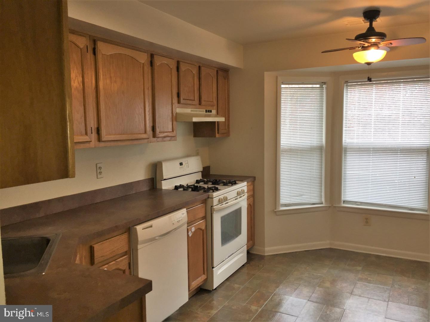 120 Acadia Court, Unit 10 Princeton, NJ 08540 - Photo 8 of 14