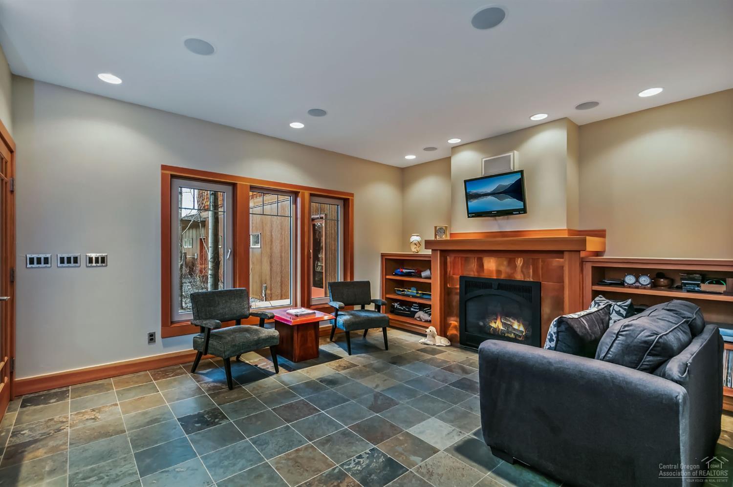 60875 Gosney Road Bend, OR 97702 - Photo 9 of 25 Additional Photo