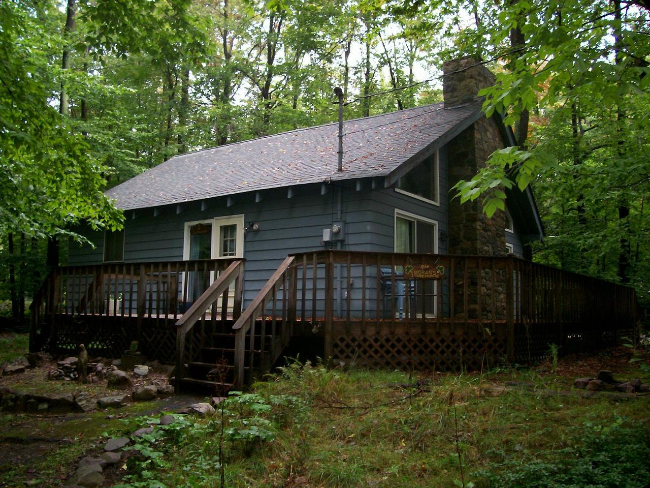 1 Canoe Brook Road Pocono Pines, PA 18350 - Photo 1 of 1 Main