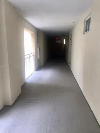 $2,800 | 7275 Southwest 90th Way, Unit 302, Miami, FL 33156