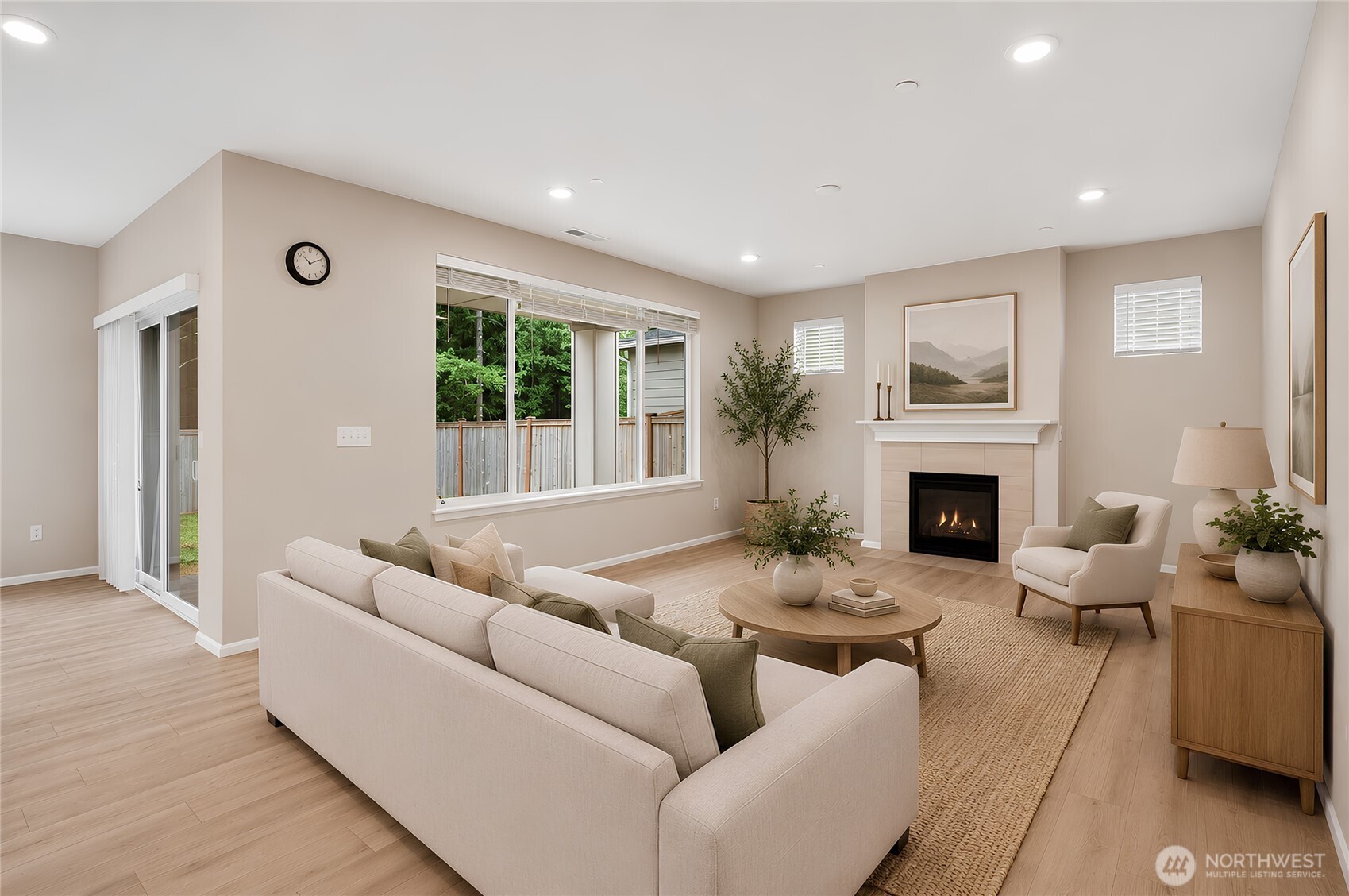 1198 Panoramic Loop Bremerton, WA 98312 - Photo 2 of 29