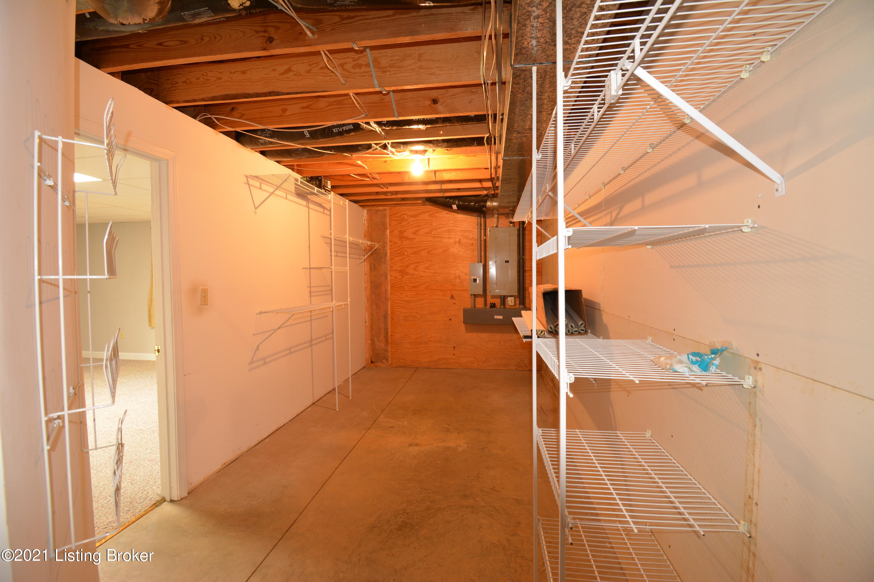 904 Bart Smith Road Smithfield, KY 40068 - Photo 35 of 65 Storage