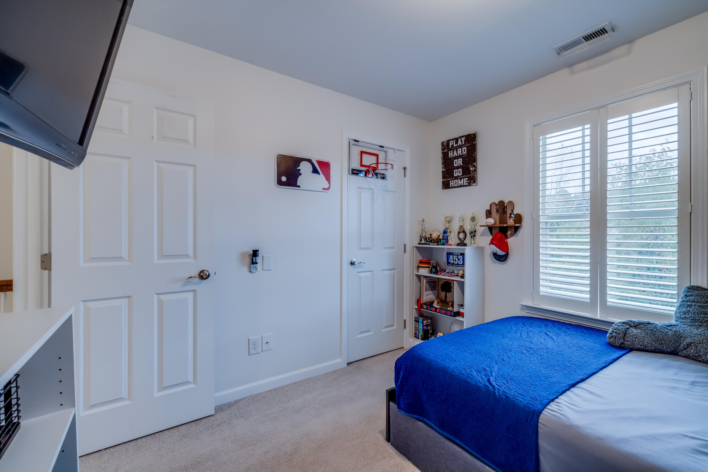 671 Suffolk Road Johnson City, TN 37615 - Photo 22 of 31 022