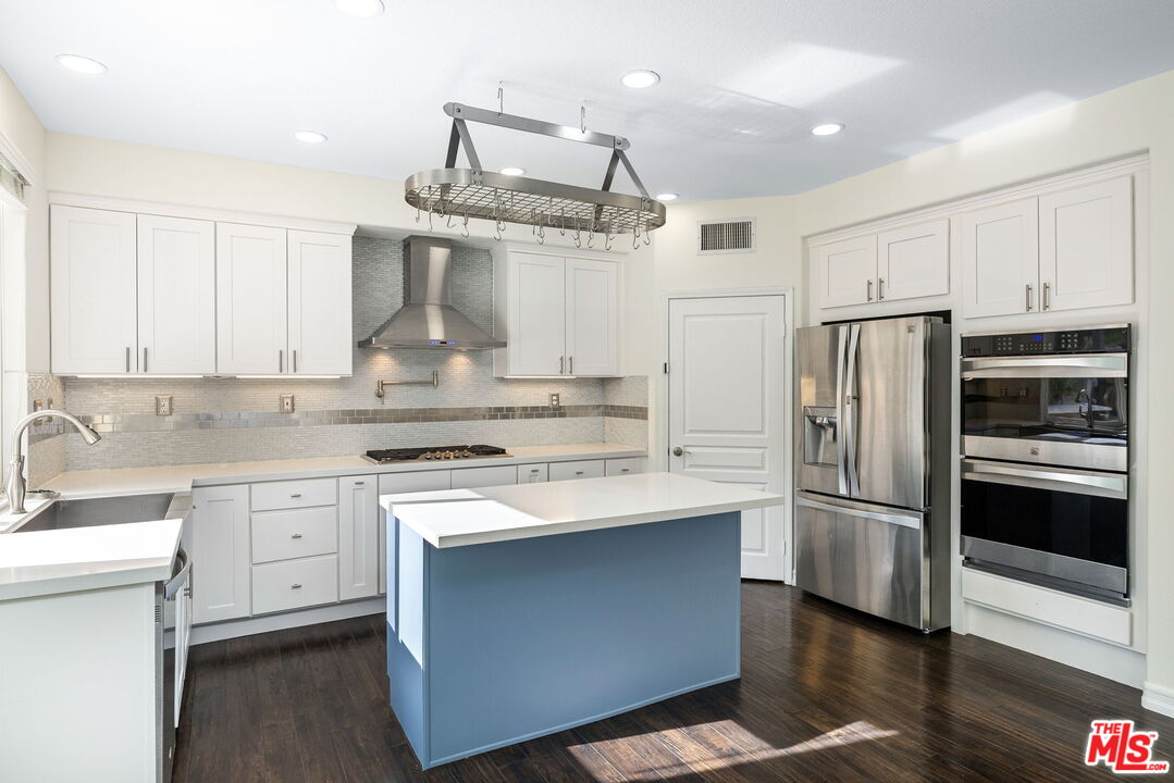 20250 Wynfreed Lane Porter Ranch, CA 91326 - Photo 19 of 56