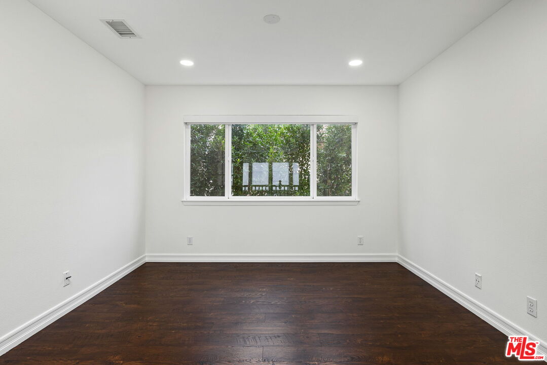 20250 Wynfreed Lane Porter Ranch, CA 91326 - Photo 23 of 56